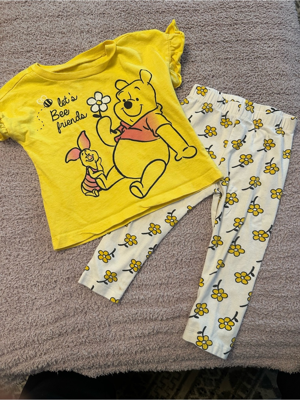 🍯 Disney Winnie the Pooh & Piglet 2-Piece Outfit 18M 🌼✨